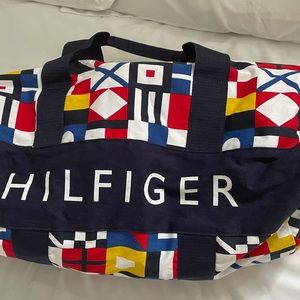 Tommy Hilfiger duffle bag